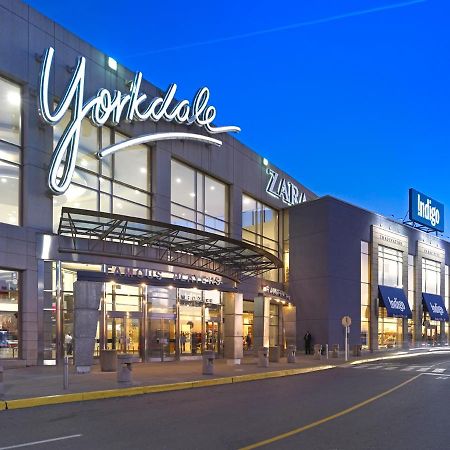Appartamento Beautiful Townhouse Near Yorkdale Mall, Wilson Subway Toronto Esterno foto