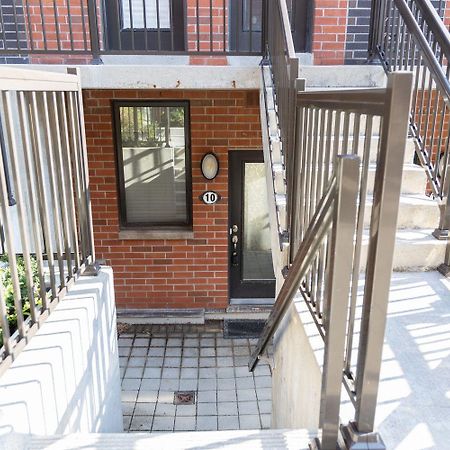 Appartamento Beautiful Townhouse Near Yorkdale Mall, Wilson Subway Toronto Esterno foto