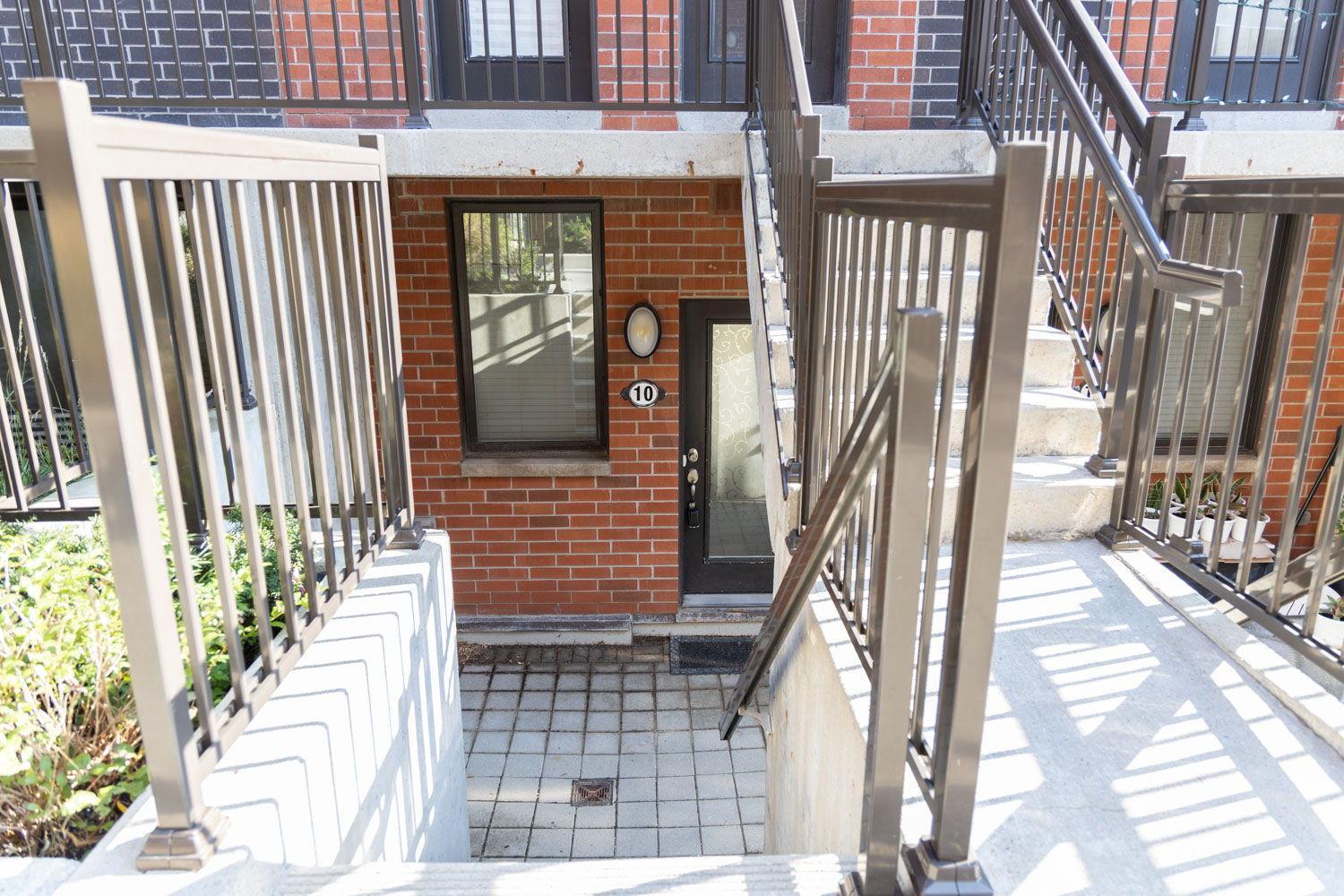 Appartamento Beautiful Townhouse Near Yorkdale Mall, Wilson Subway Toronto Esterno foto