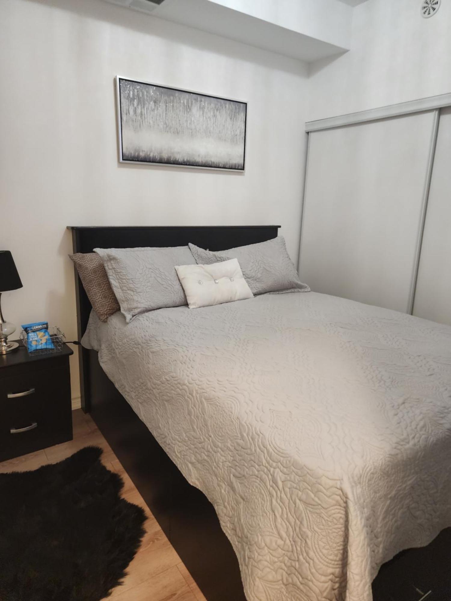 Appartamento Beautiful Townhouse Near Yorkdale Mall, Wilson Subway Toronto Esterno foto